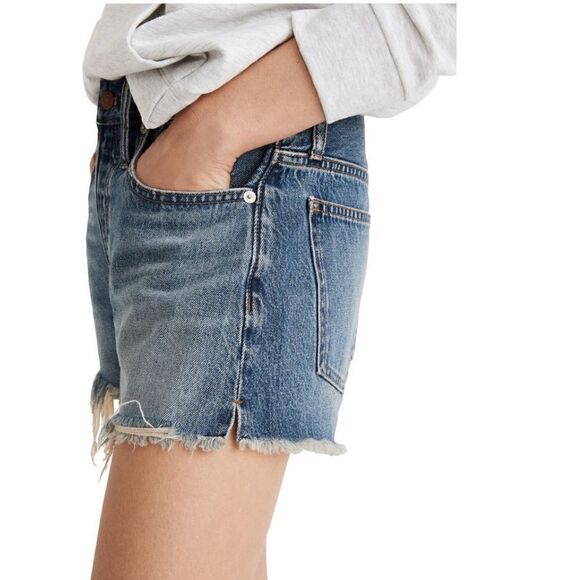 Madewell Relaxed Denim Jean Split Hem Edition Shorts, Size 8‎ (29 Waist) NWT - Picture 4 of 14